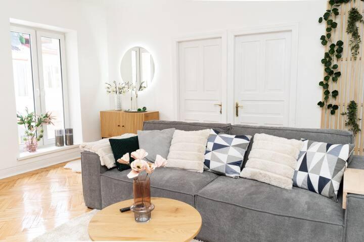 Freedom Apartments In The Heart Of Lviv - Balabana Str And Svoboda Avenue מראה חיצוני תמונה