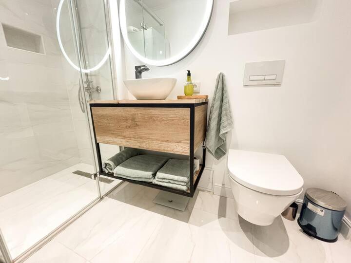 Freedom Apartments In The Heart Of Lviv - Balabana Str And Svoboda Avenue מראה חיצוני תמונה